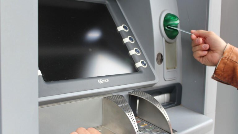 Know-About-the-10-Largest-ATM-Processors-in-the-World-on-icontentmart