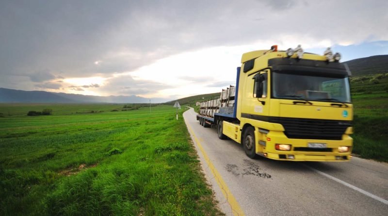 Driving-Success-The-Crucial-Role-Of-Trucking-Permits-on-icontentmart
