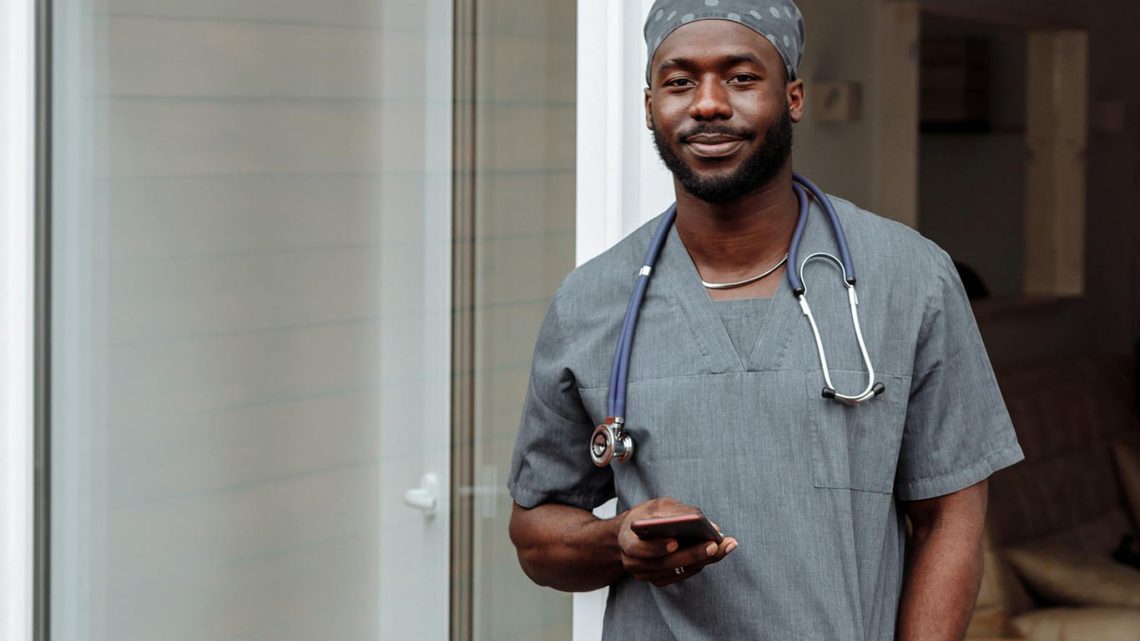 Why Scrub Tops For Men Are Essential For Comfort Functionality And Professional Healthcare Performance on icontentmart